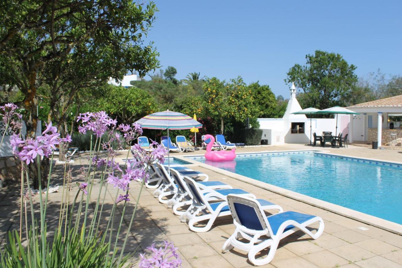 CASA BEACHCOMBER Le jardin des Arts Lagos Exterior foto